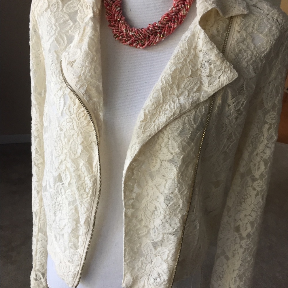 Forever21 Lace jacket - M